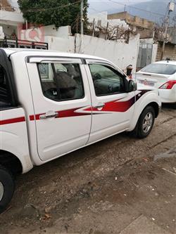 نیسان نەڤارا